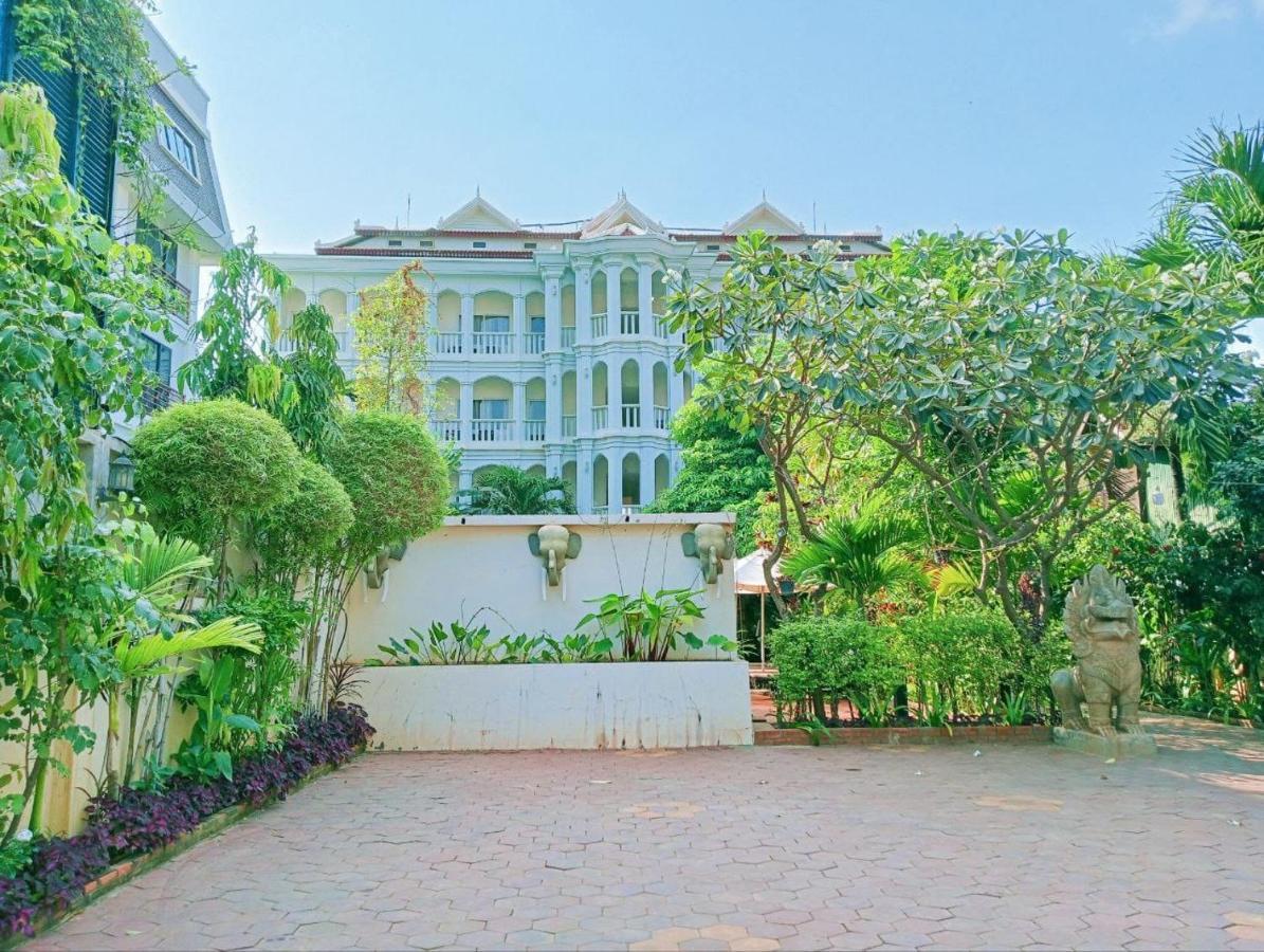 Tan Sokchea Boutique Hotel Siem Reap Exterior photo